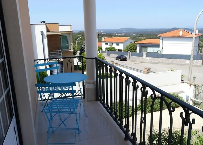 Casa Do Monte Amarelo Гостевой дом *